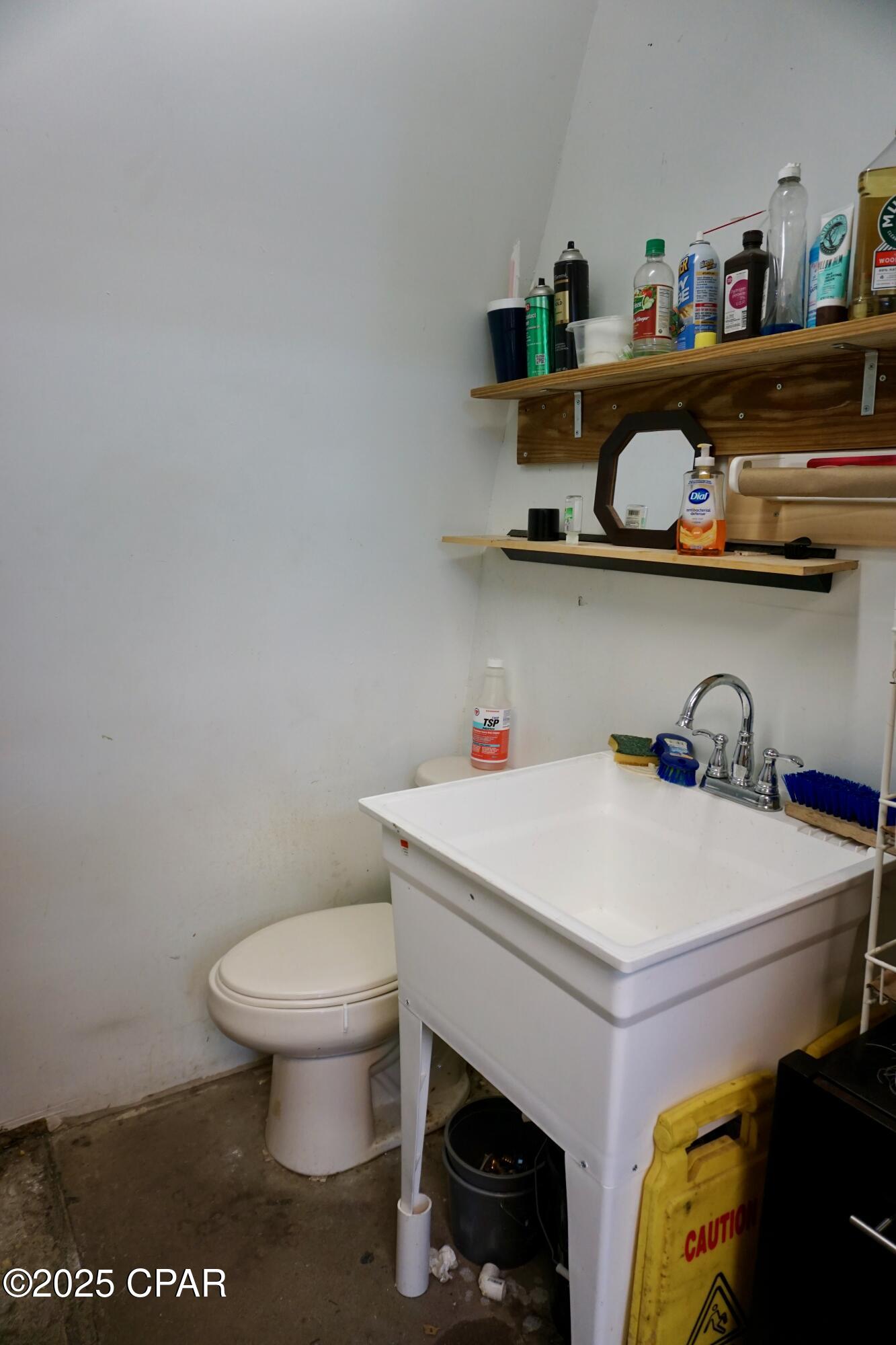 Image 15 For 19 Jefferson Street