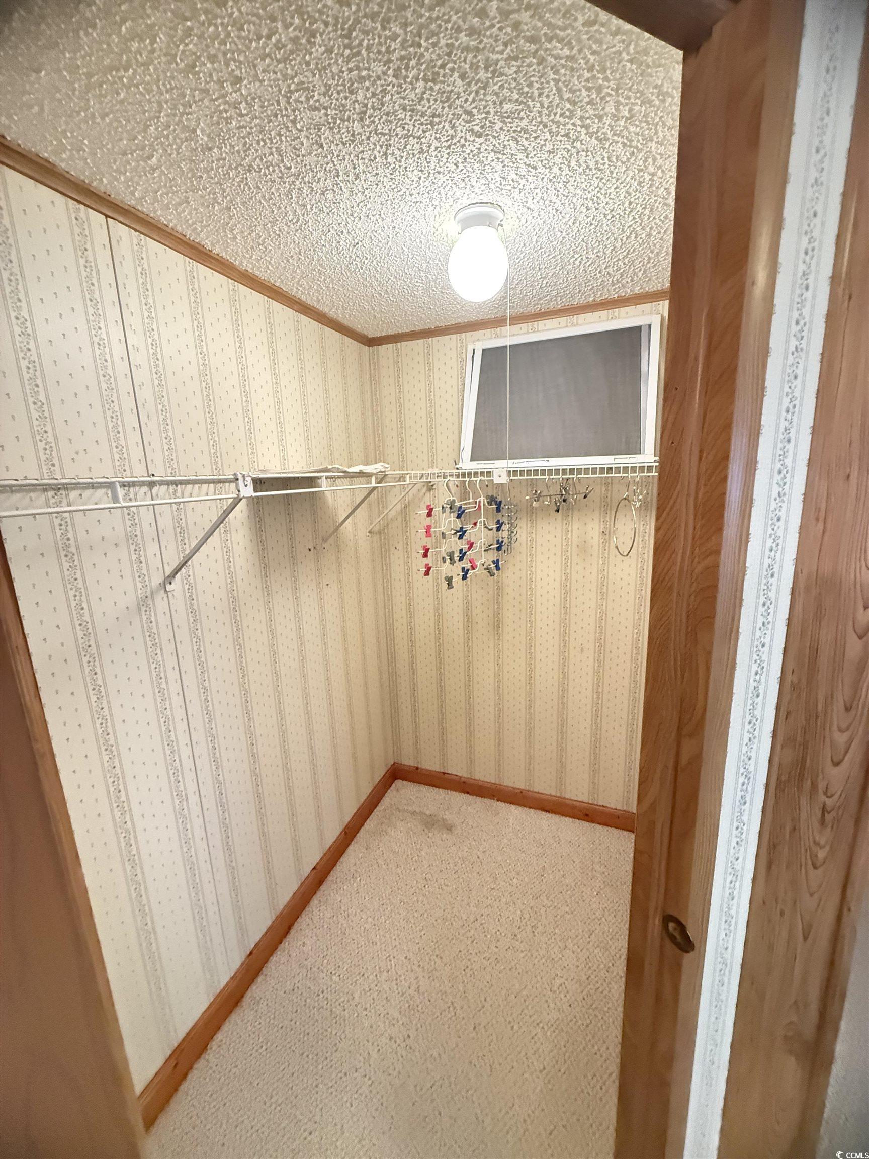 2526085 | Photo 23