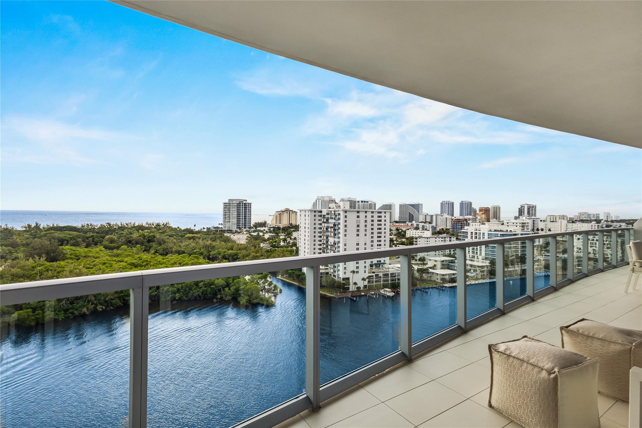 Condo for Sale in Fort Lauderdale, FL