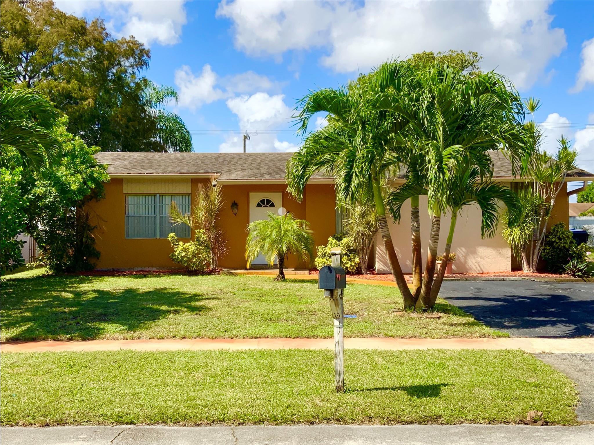 North Lauderdale Village