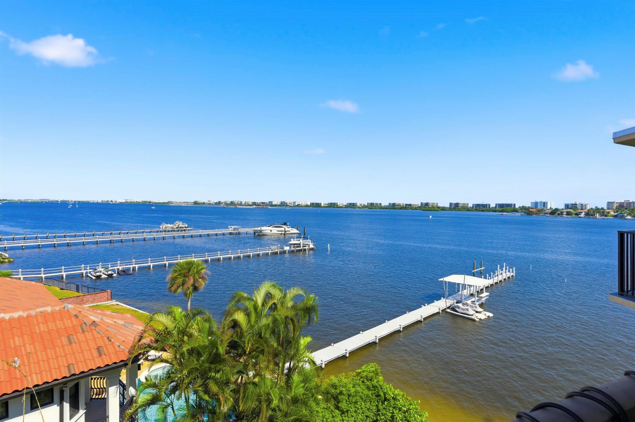 Hidden Harbour Of The Pal