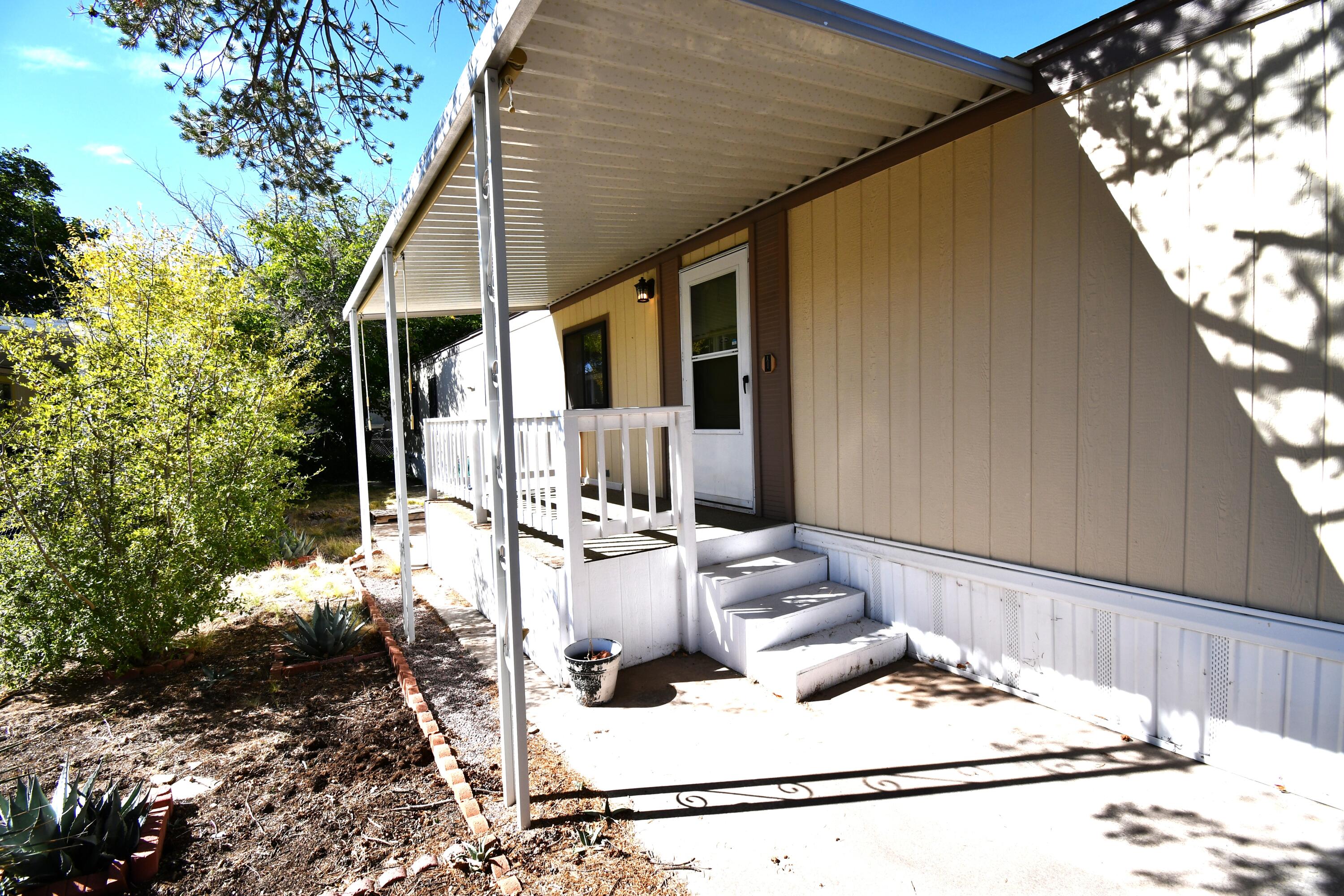 Homes for sale in Albuquerque, NM | 813 Ram Trail Trail Se, Albuquerque, NM 87123 | MLS# 1093650