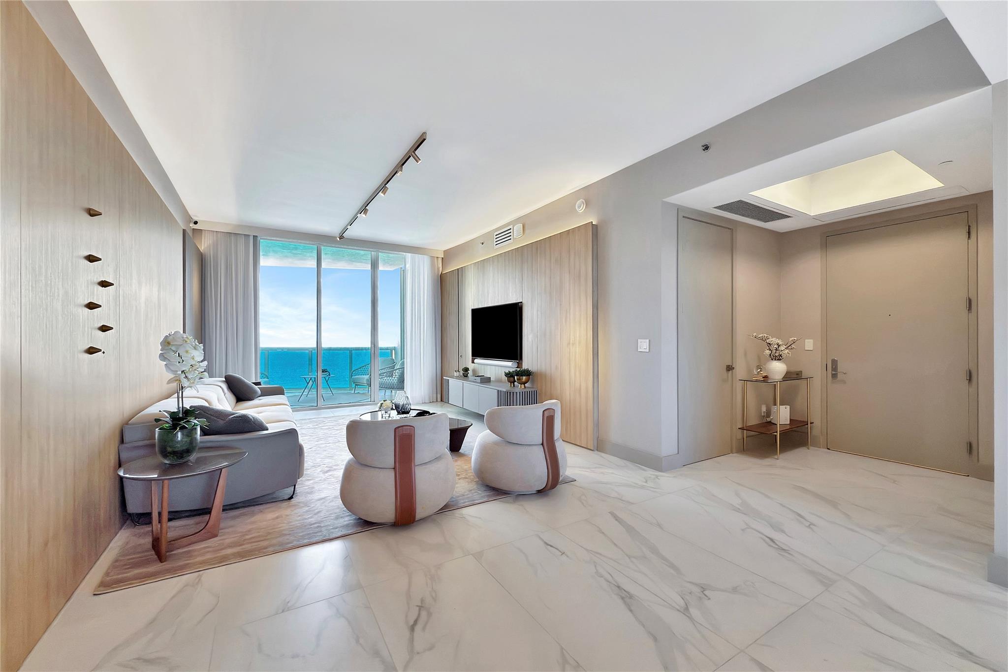 Condo for Sale in Sunny Isles Beach, FL