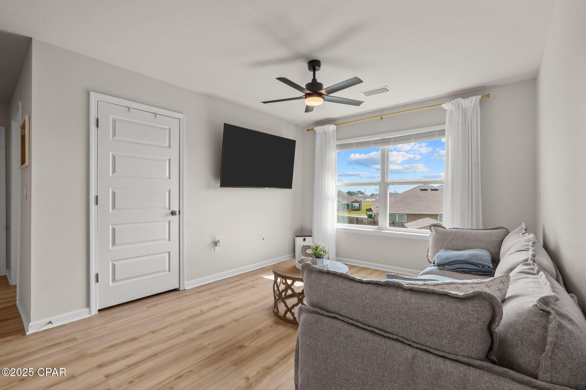 Image 37 For 216 Ryder Lane