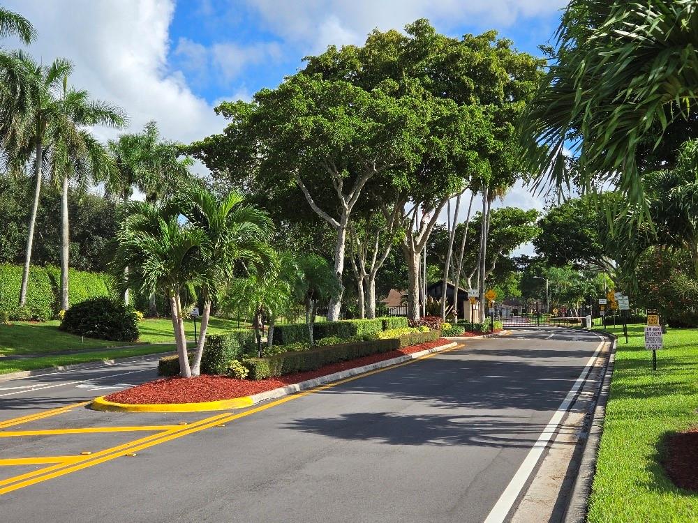 Homes for sale in Boca Raton, FL | 8223 Springlake Dr #8223, Boca Raton, FL 33496 | MLS# F10530724