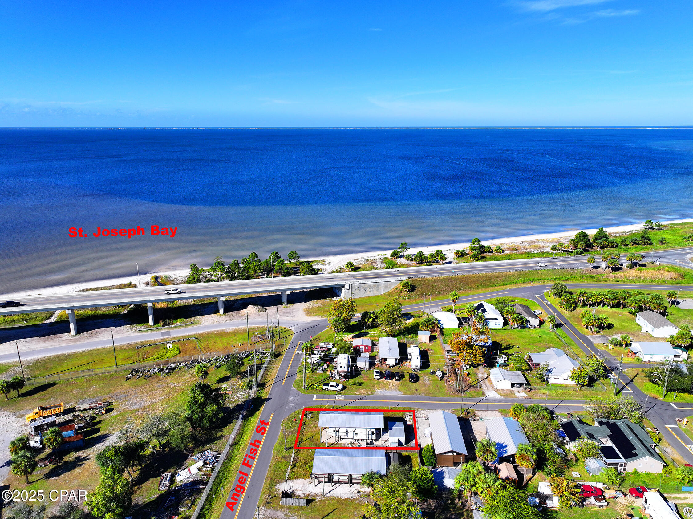 Image 22 For 215 Angel Fish Street