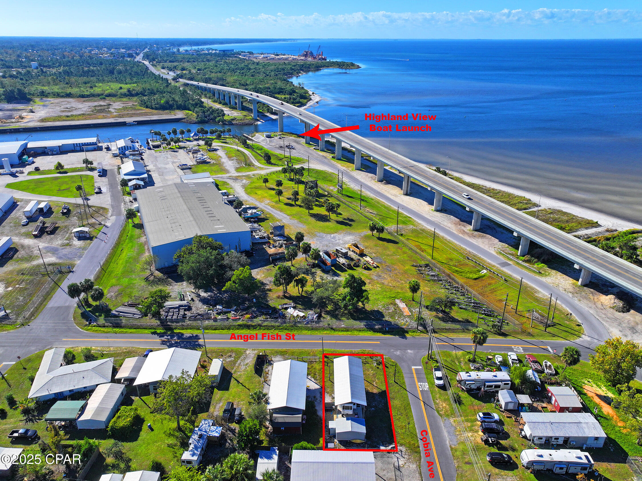 Image 25 For 215 Angel Fish Street