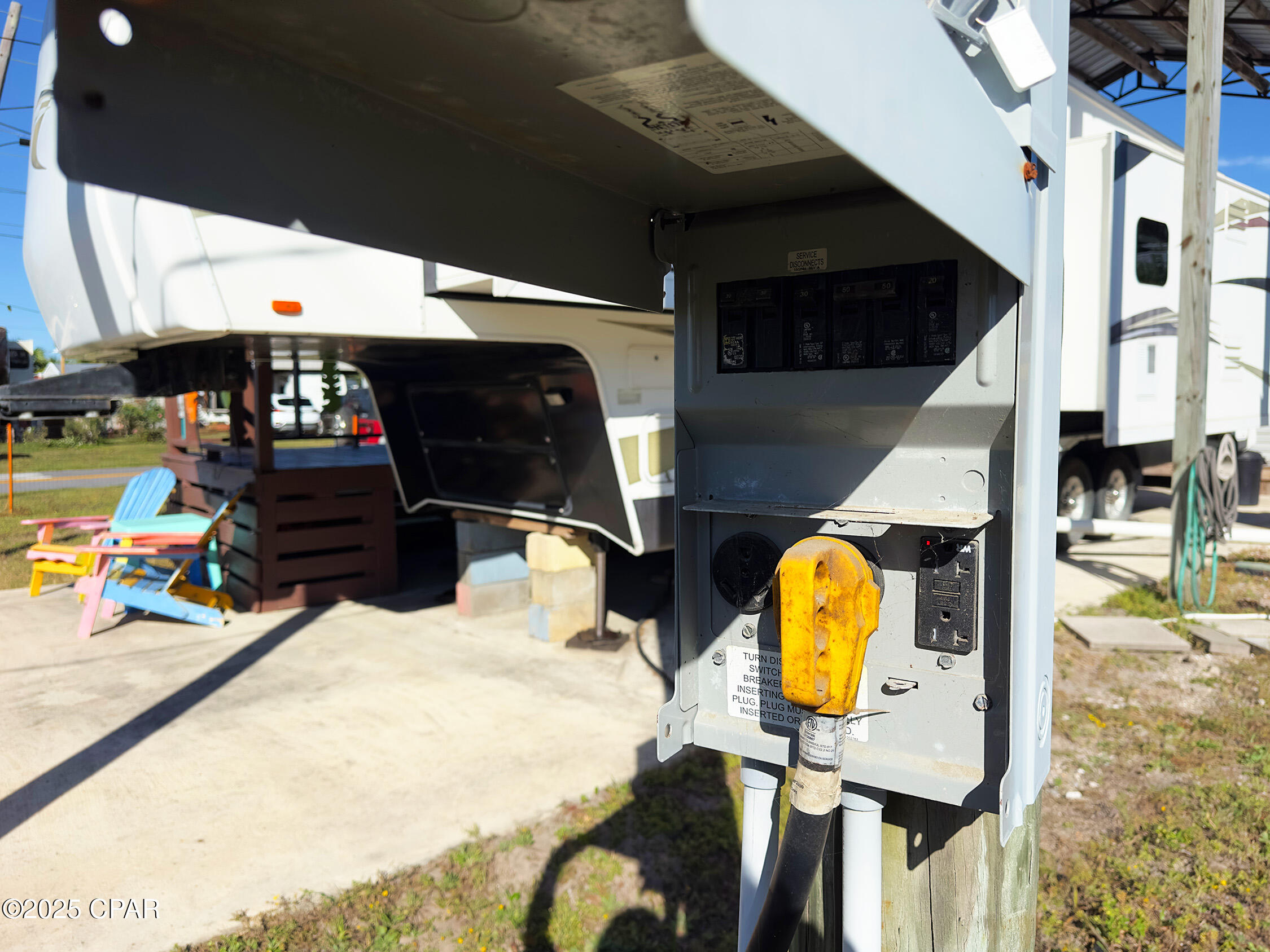 Image 29 For 215 Angel Fish Street