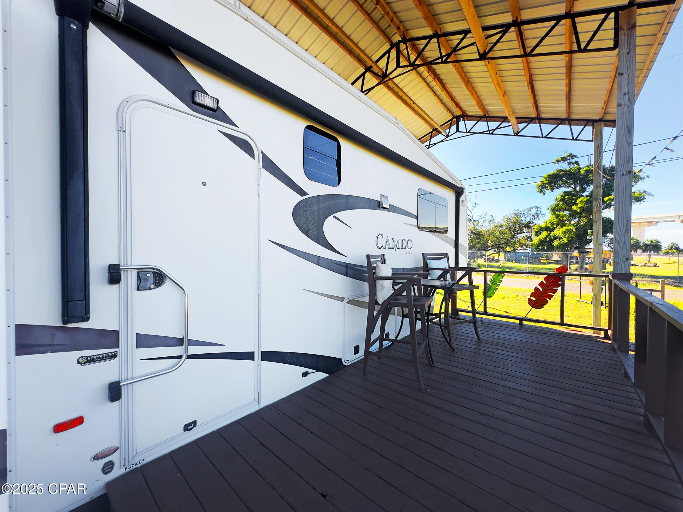 Image 9 For 215 Angel Fish Street