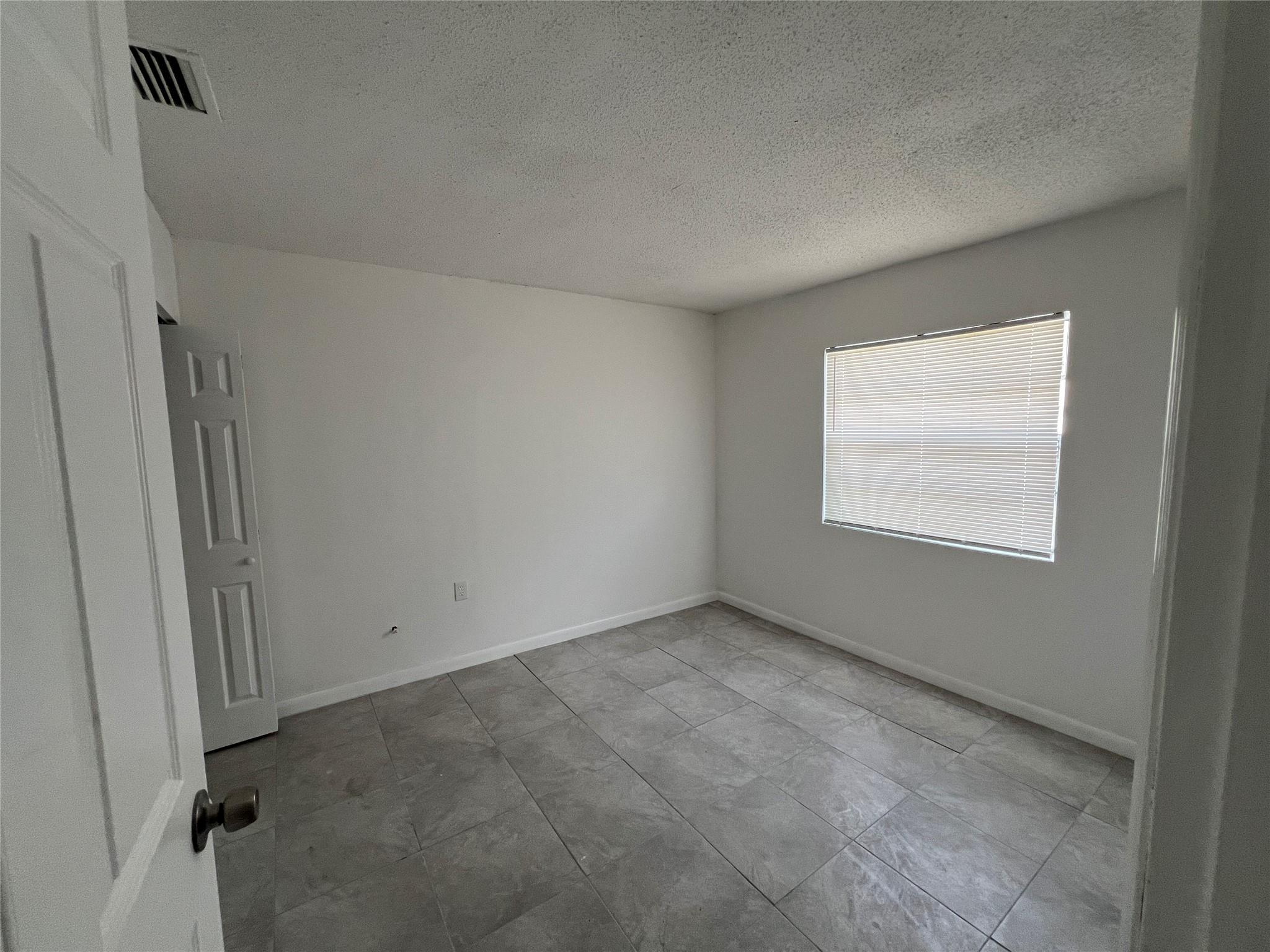 Homes for sale in Fort Pierce, FL | 308 Essex Dr, Fort Pierce, FL 34946 | MLS# F10533967