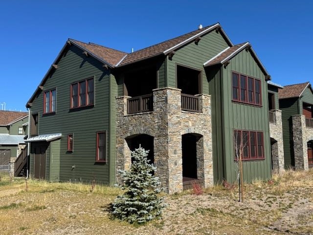 Experiencе mountаіn lіving аt itѕ finest in this stunnіng Sеquoia Plan 9 townhome in CreekHouse at Snowcreek Resort. This spacious 3-bedroom plus flex room, 3.5-bath residence with a two-car garage showcases amazing mountain views and is flooded with natural light. This home combines rustic charm with modern convenience. Step inside to discover a thoughtfully designed interior featuring custom metal and wood railings, beautiful wood flooring, and two spacious covered decks perfect for outdoor living. Modern touches include a car charging outlet, energy-efficient LED lighting, and an on-demand water heater. Barn doors provide privacy to the spacious flex room, an added space to meet your additional needs. Enjoy close proximity to the scenic meadow and bike path, and take advantage of exclusive CreekHouse amenities, including a recreation room and outdoor spa. Sold furnished and ready to enjoy day one!!  A must see! Broker/Agent does not guarantee the accuracy of the square footage; lot size or other information concerning the conditions or features of the property provided by the seller or obtained from Public Records or other sources. Buyer is advised to independently verify the accuracy of all information through personal inspection and with appropriate professionals.