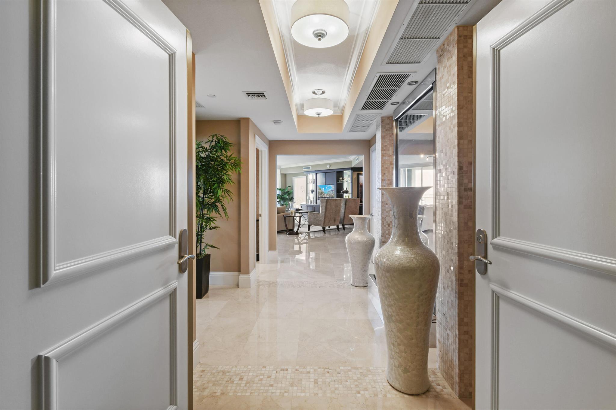 Oceans Edge At Singer Isl