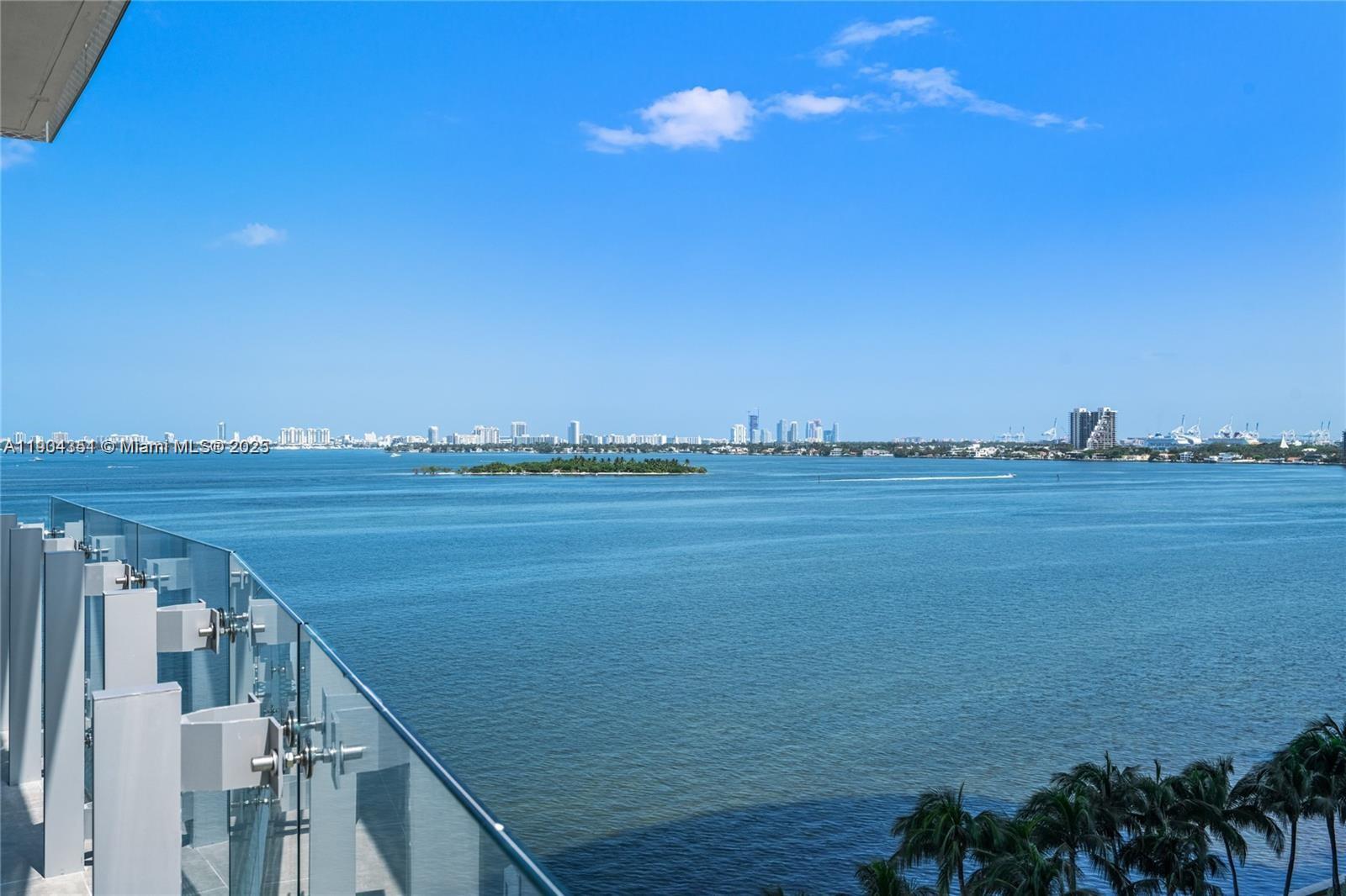 Condo for Sale in Miami, FL