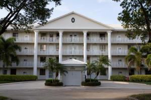 Whitehall Condo At Camino