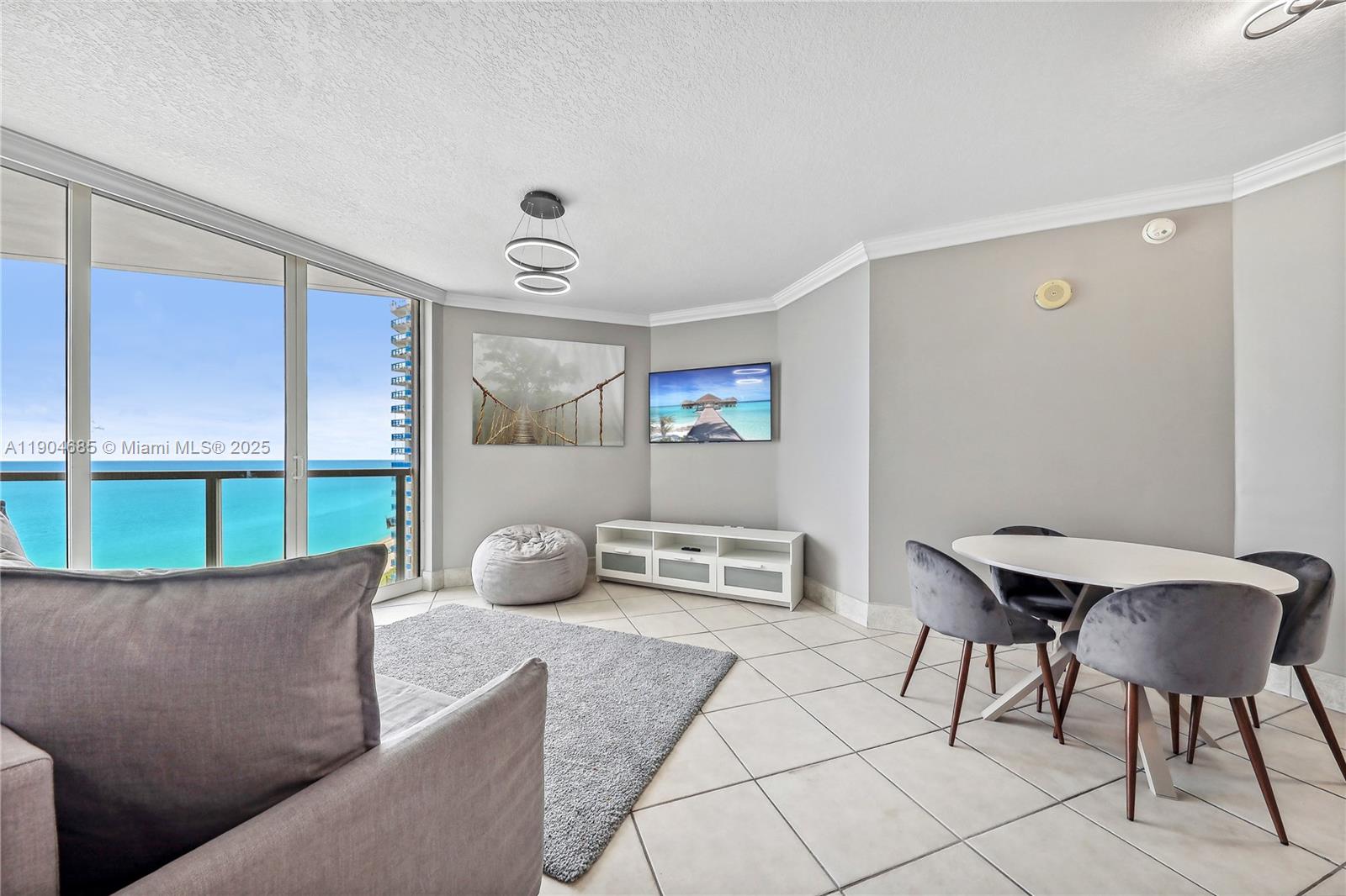 Condo for Rent in Sunny Isles Beach, FL