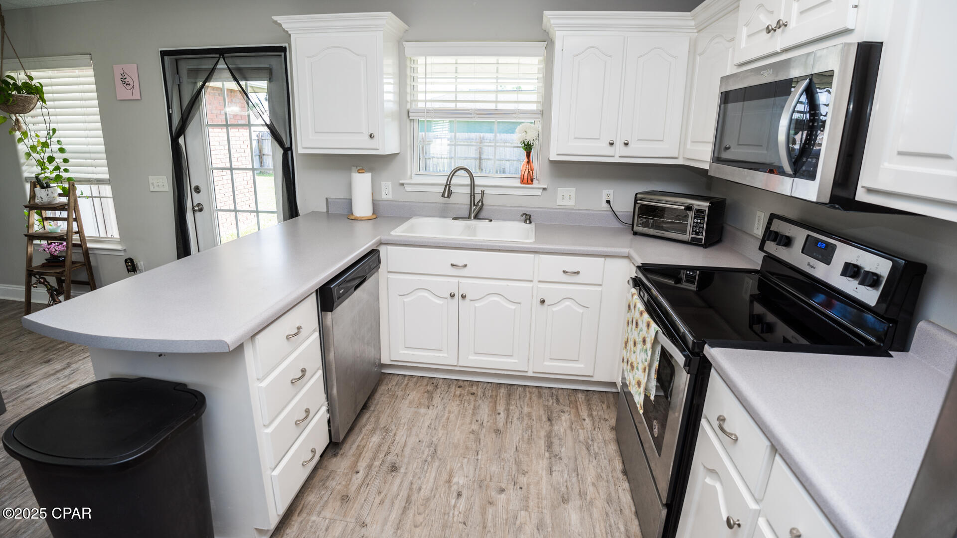 Image 8 For 1801 Scarlett Boulevard