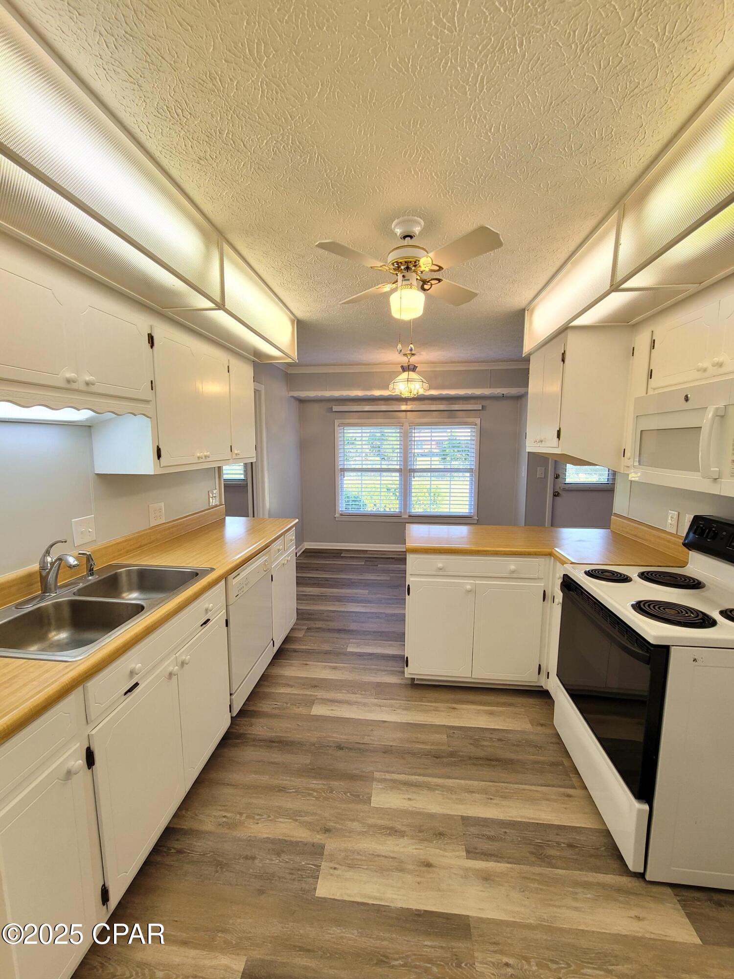 Image 11 For 2512 27th Street