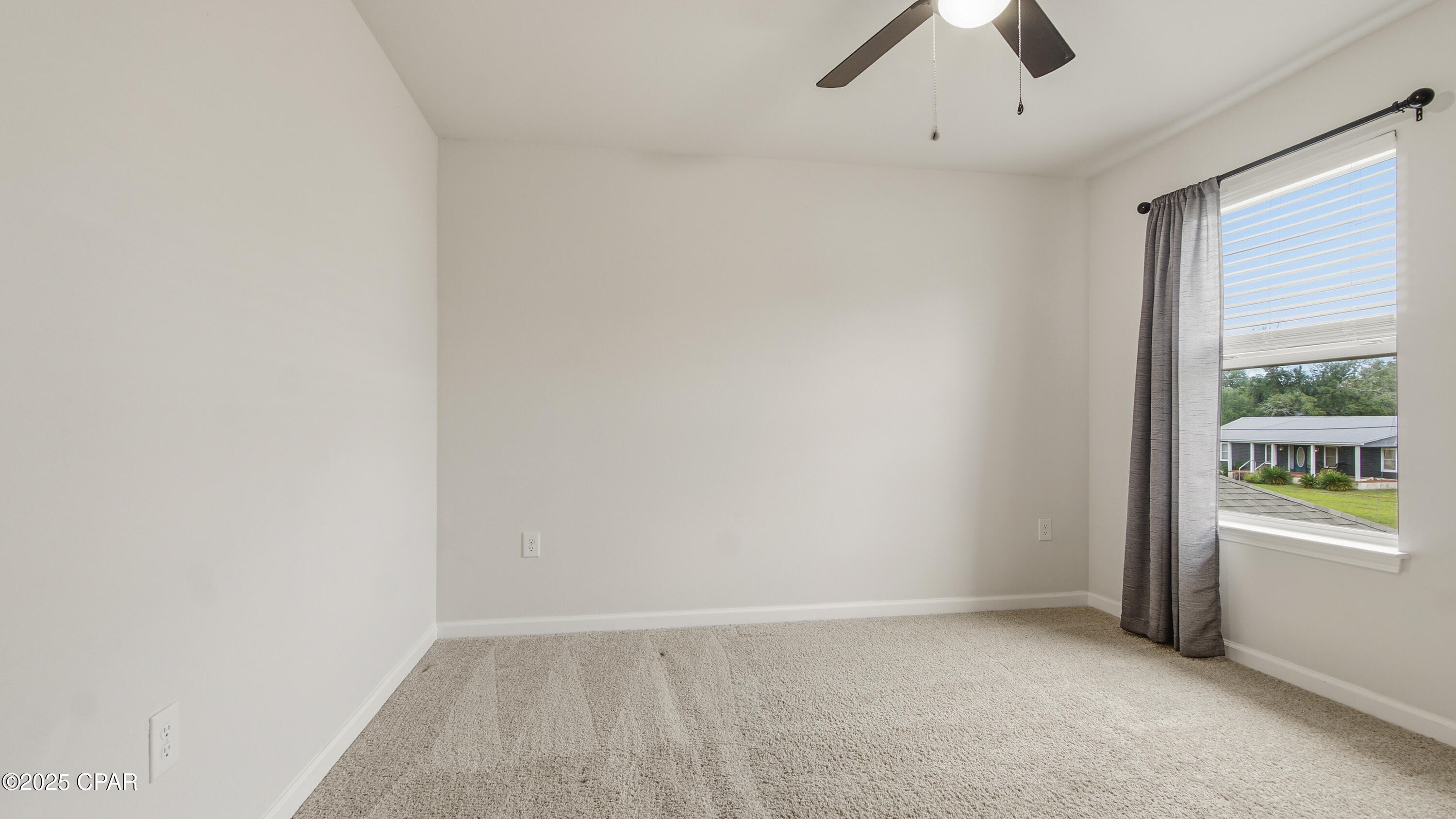 Image 26 For 3996 Silver Spur Road