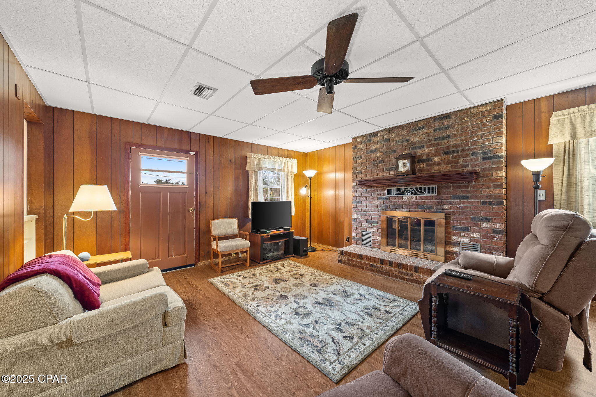Image 19 For 313 Macarthur Avenue