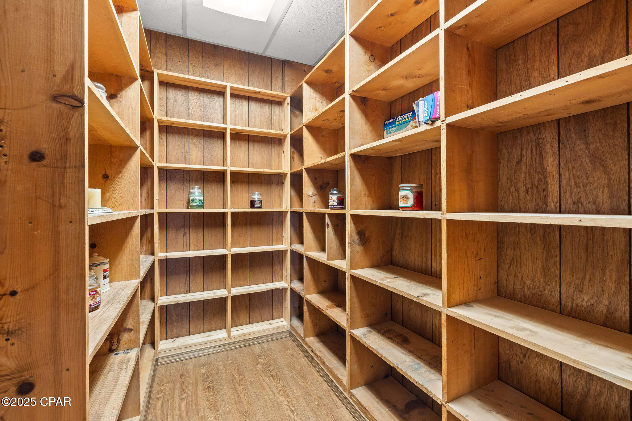 Image 23 For 313 Macarthur Avenue