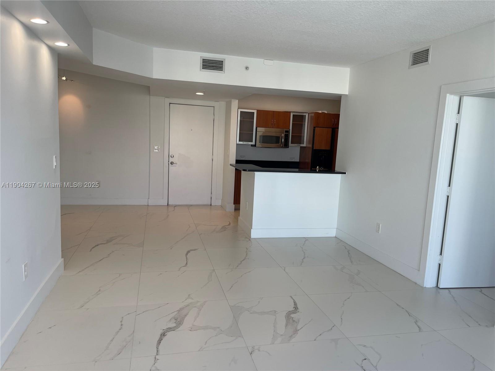 Venture At Aventura East