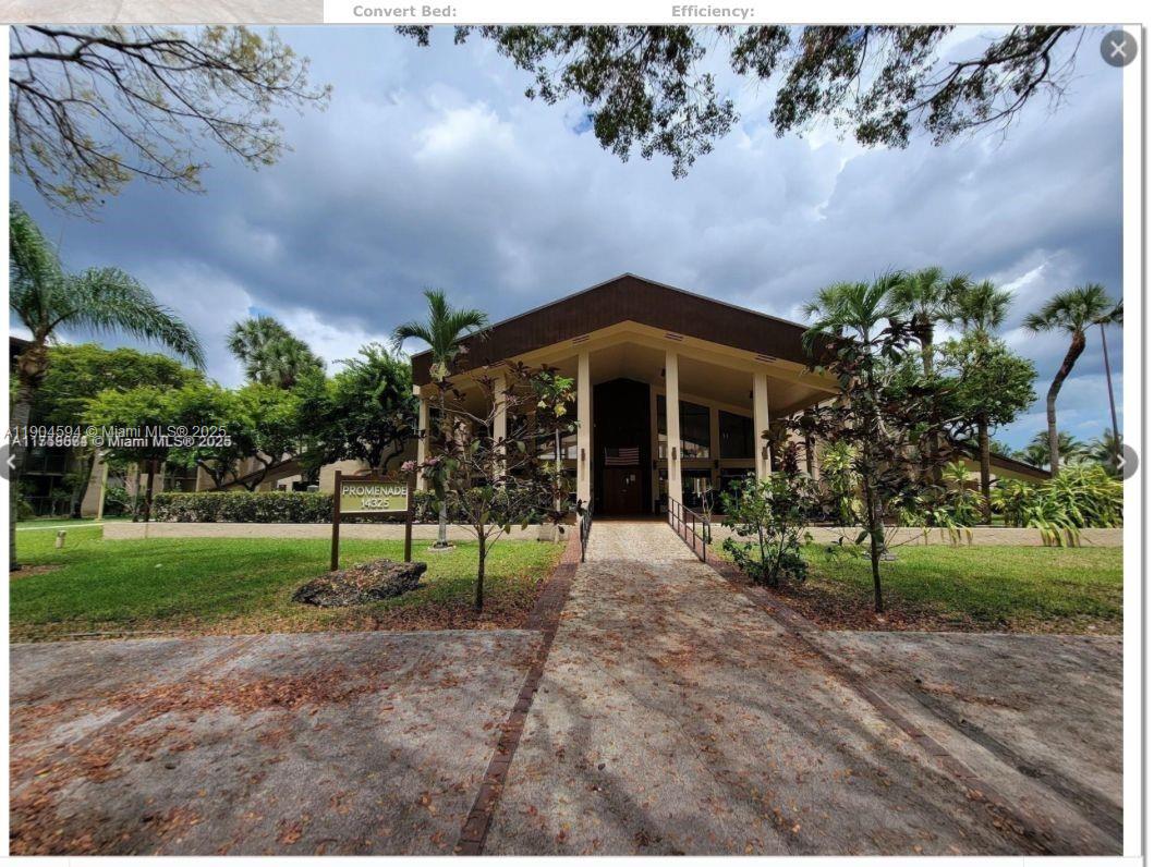 Promenade At Kendale Lake