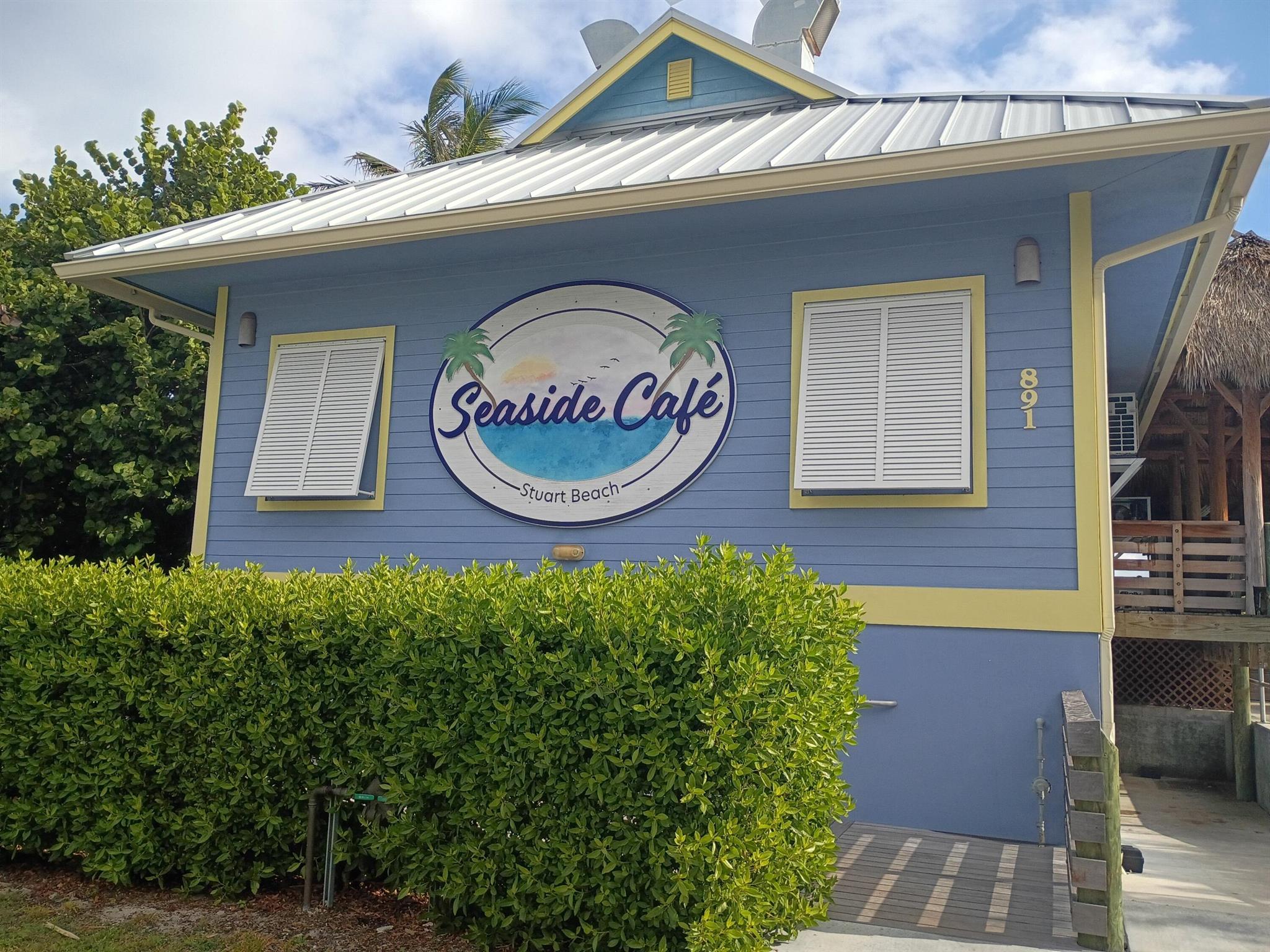 Homes for sale in Stuart, FL | 333 Se Martin Avenue #2-1, Stuart, FL 34996 | MLS# R11136167