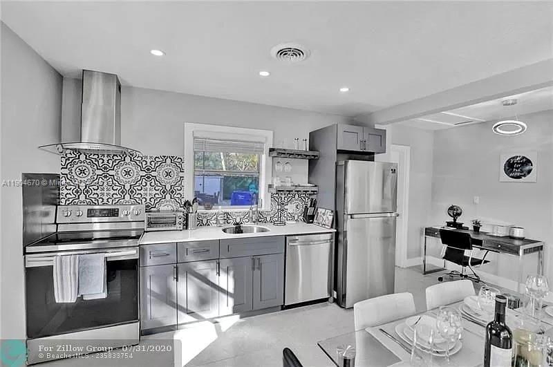 Ocean Breeze Gardens Resu