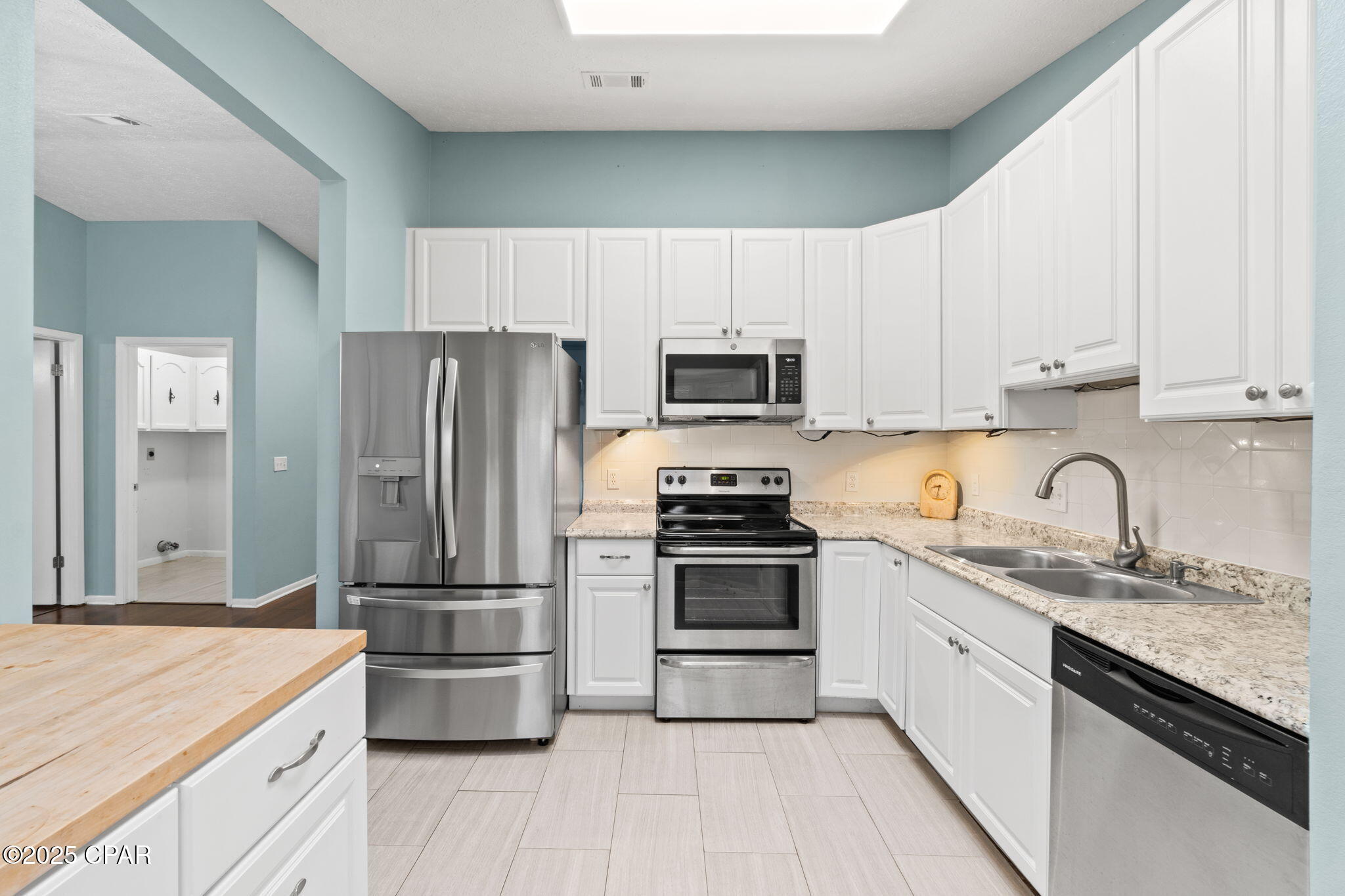 Image 16 For 323 Prudence Lane