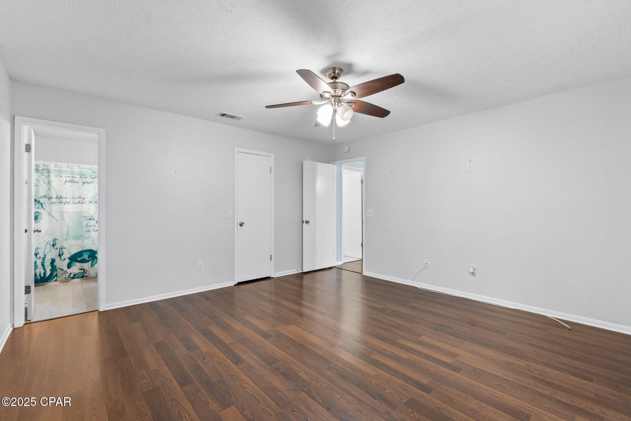 Image 21 For 323 Prudence Lane