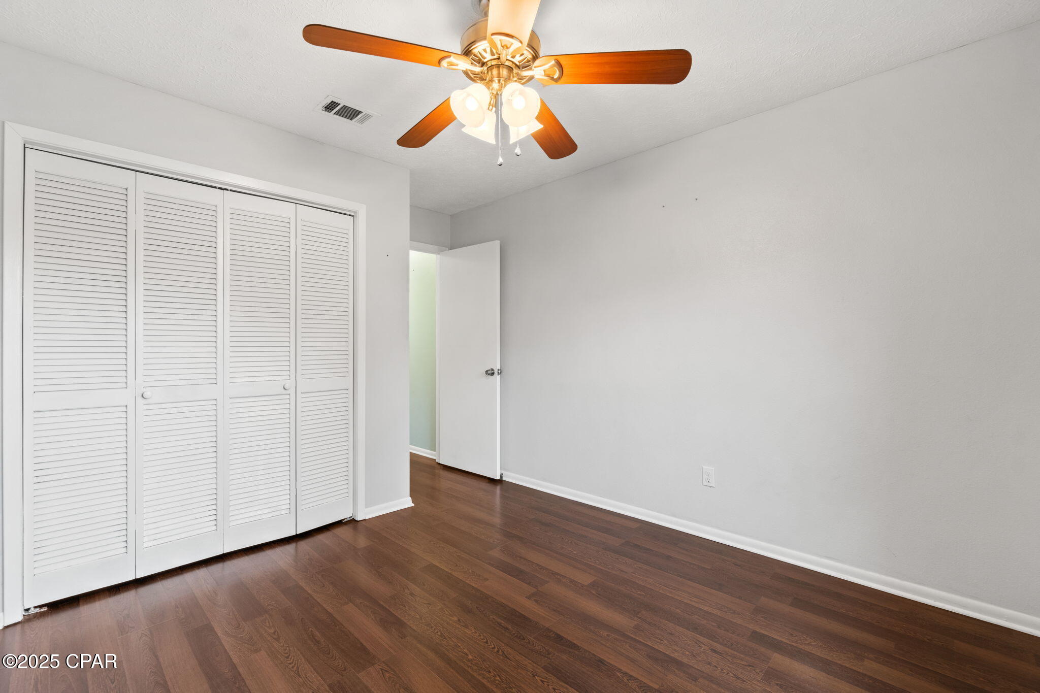 Image 30 For 323 Prudence Lane