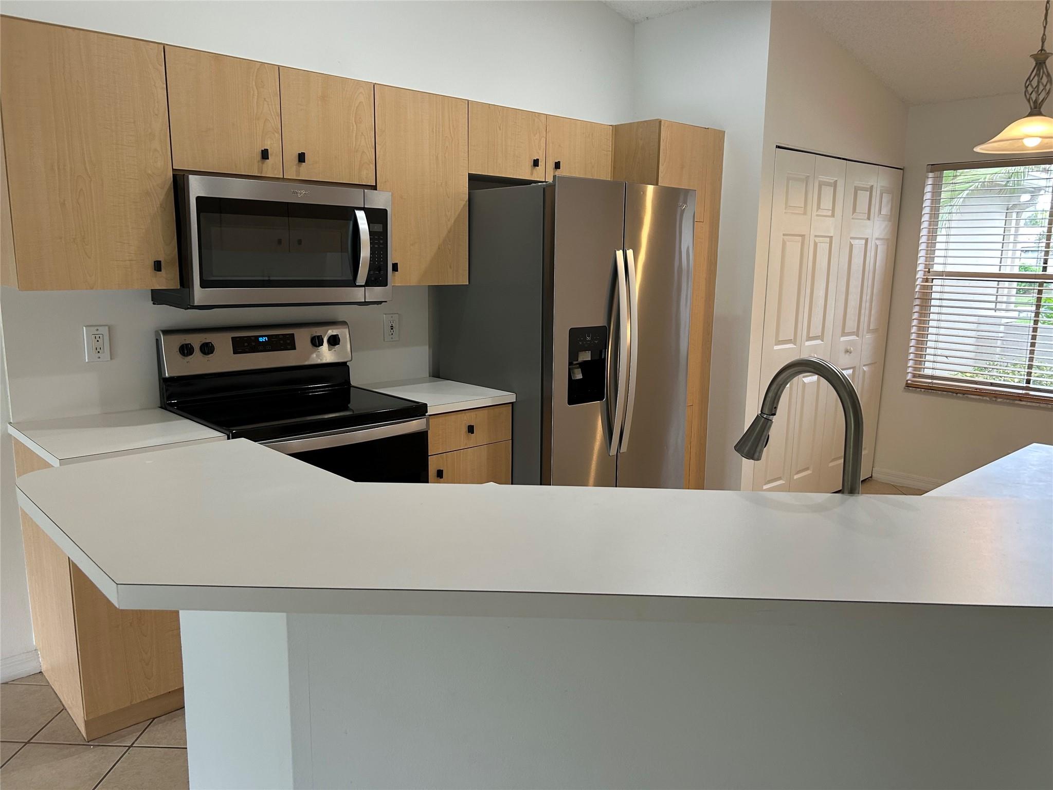 Homes for sale in Weston, FL | 1949 Cygnus Ct #1949, Weston, FL 33327 | MLS# F10534117