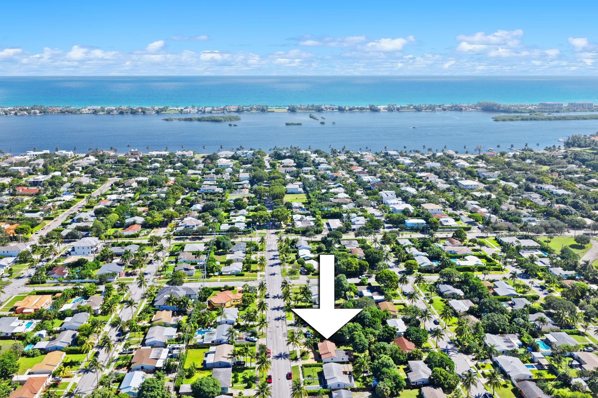 Homes for sale in West Palm Beach, FL | 344 Forest Hill Blvd, West Palm Beach, FL 33405 | MLS# F10534133