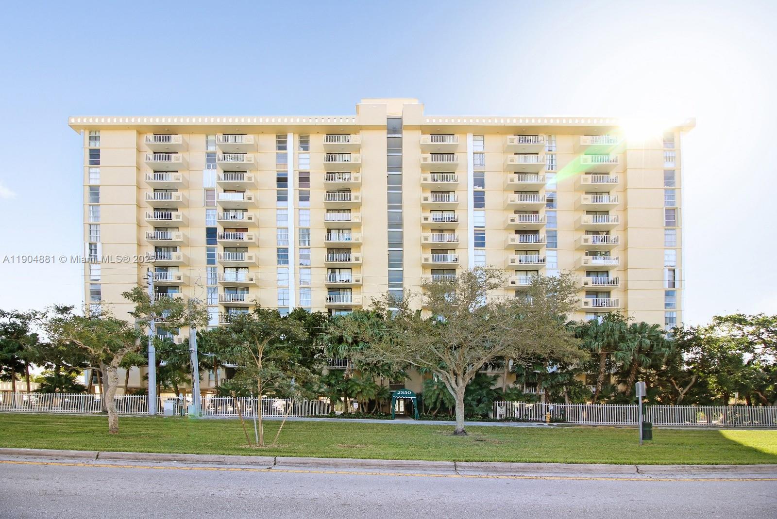 Homes for sale in North Miami, FL | 2350 Ne 135Th St #1111, North Miami, FL 33181 | MLS# A11904881