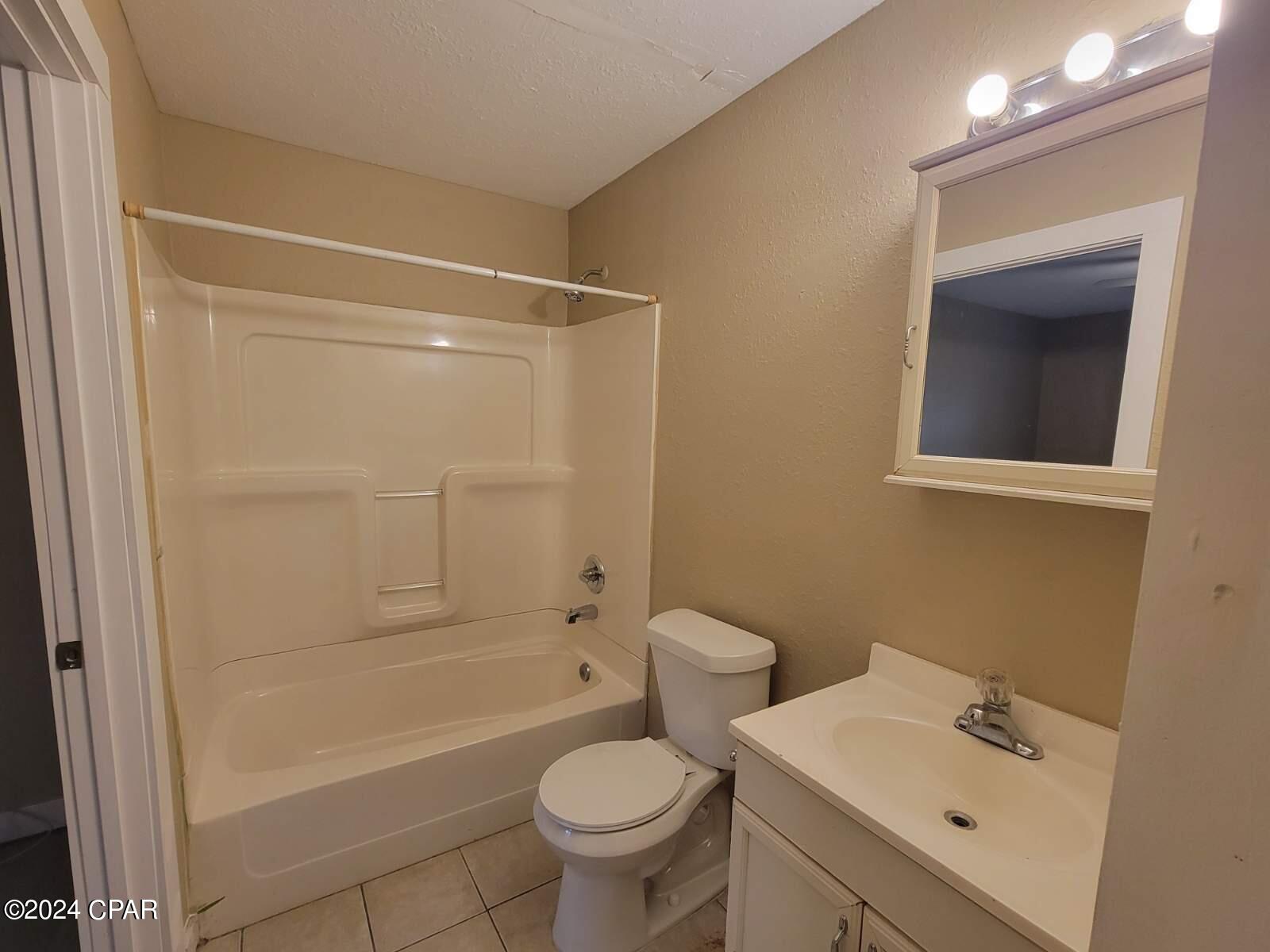 Image 14 For 1710 Chestnut Avenue