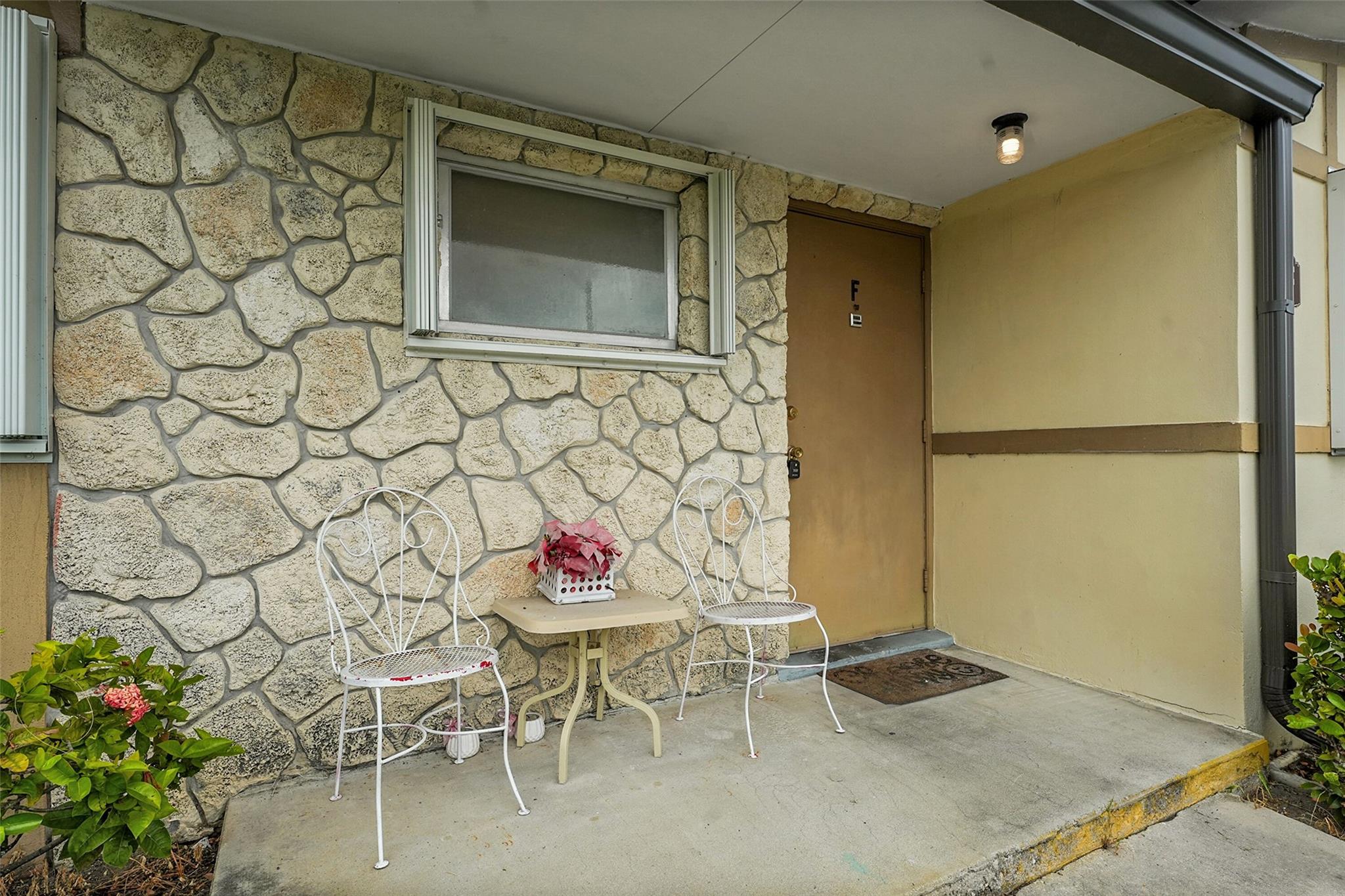 Homes for sale in West Palm Beach, FL | 2769 Ashley Dr West #Unit F, West Palm Beach, FL 33415 | MLS# F10533651