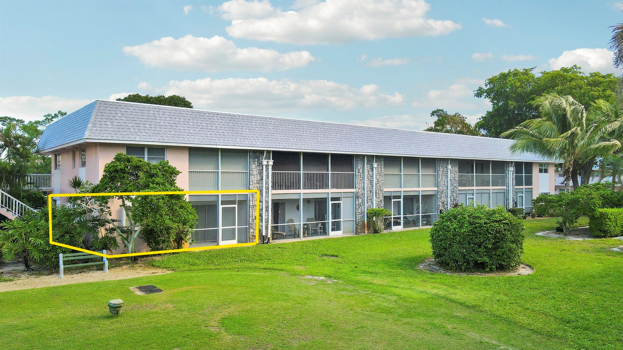 The Little Club Condo