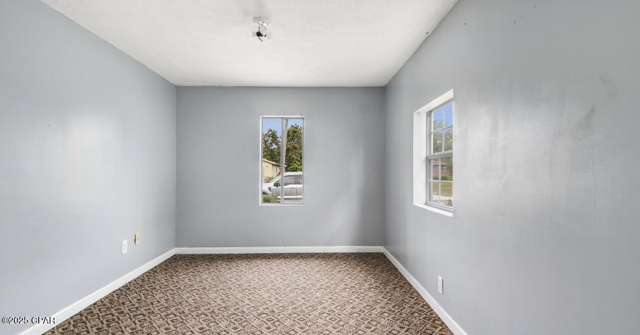 Image 12 For 1622 9th Court