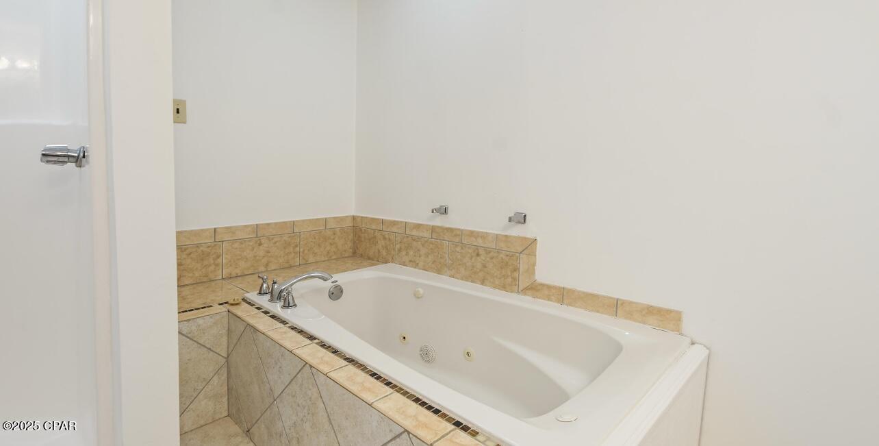 Image 21 For 1622 9th Court