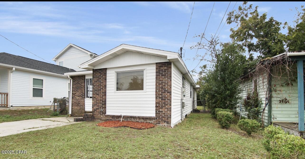 Image 4 For 1622 9th Court