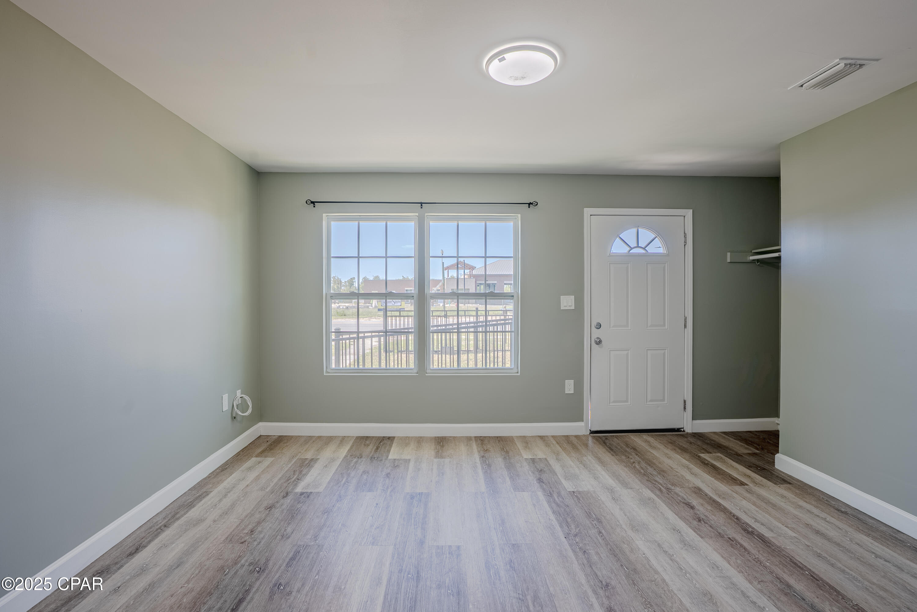 Image 10 For 1130 Transmitter Road