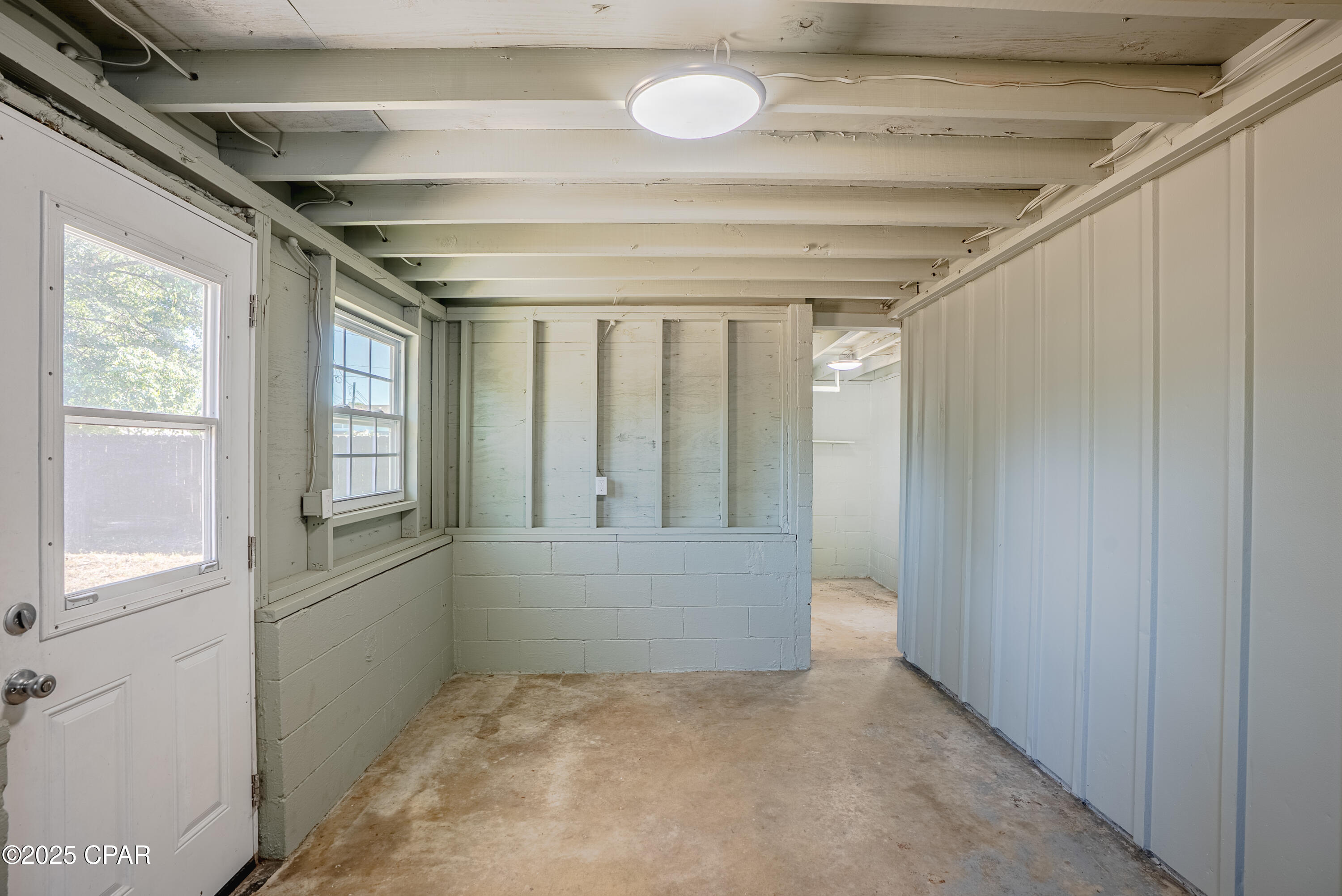 Image 25 For 1130 Transmitter Road