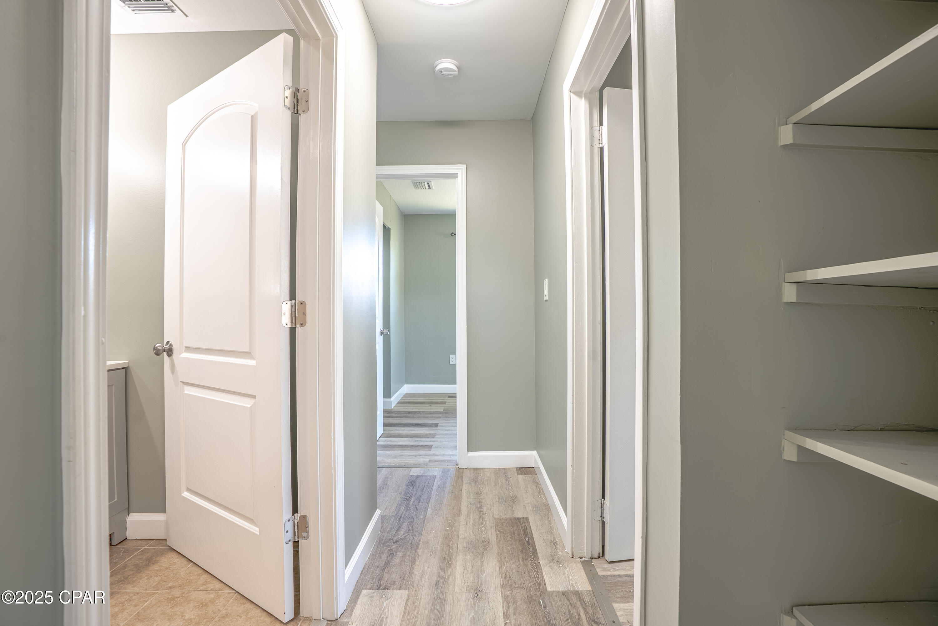 Image 30 For 1130 Transmitter Road