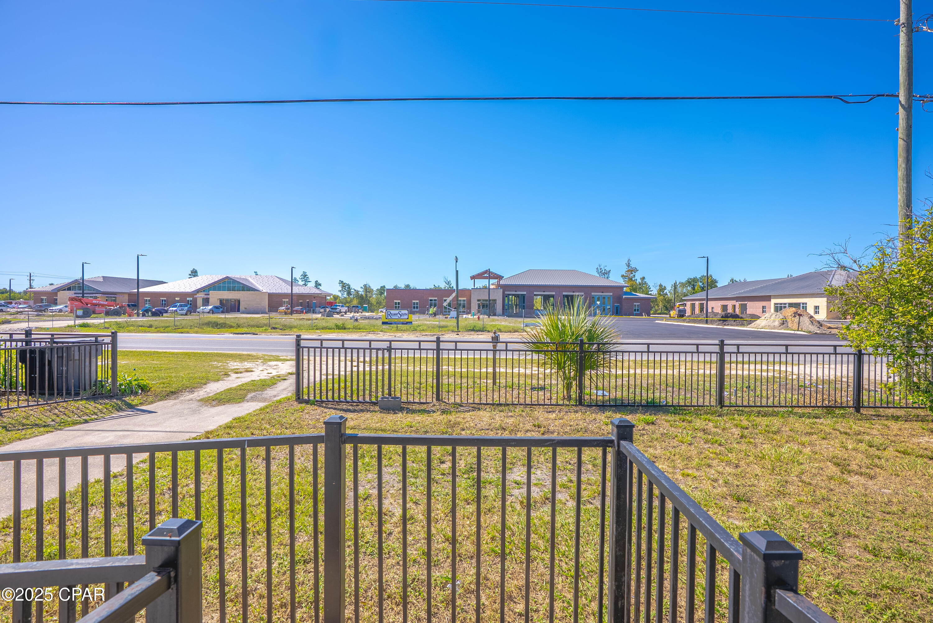 Image 33 For 1130 Transmitter Road