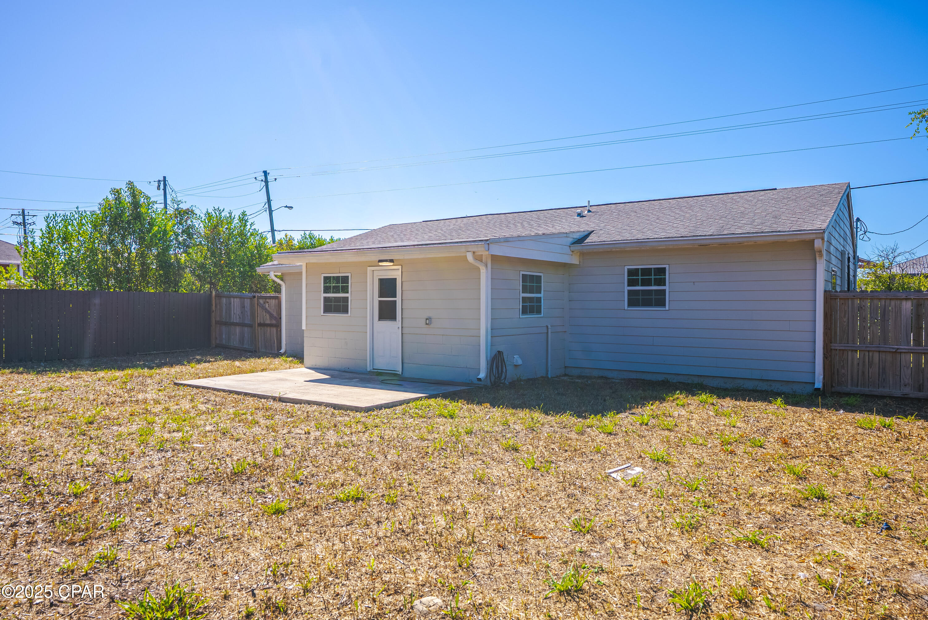 Image 37 For 1130 Transmitter Road