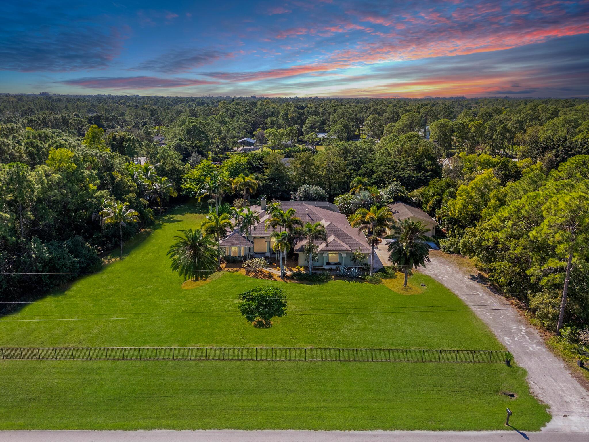 17352 Valencia Boulevard, Loxahatchee, Florida 33470