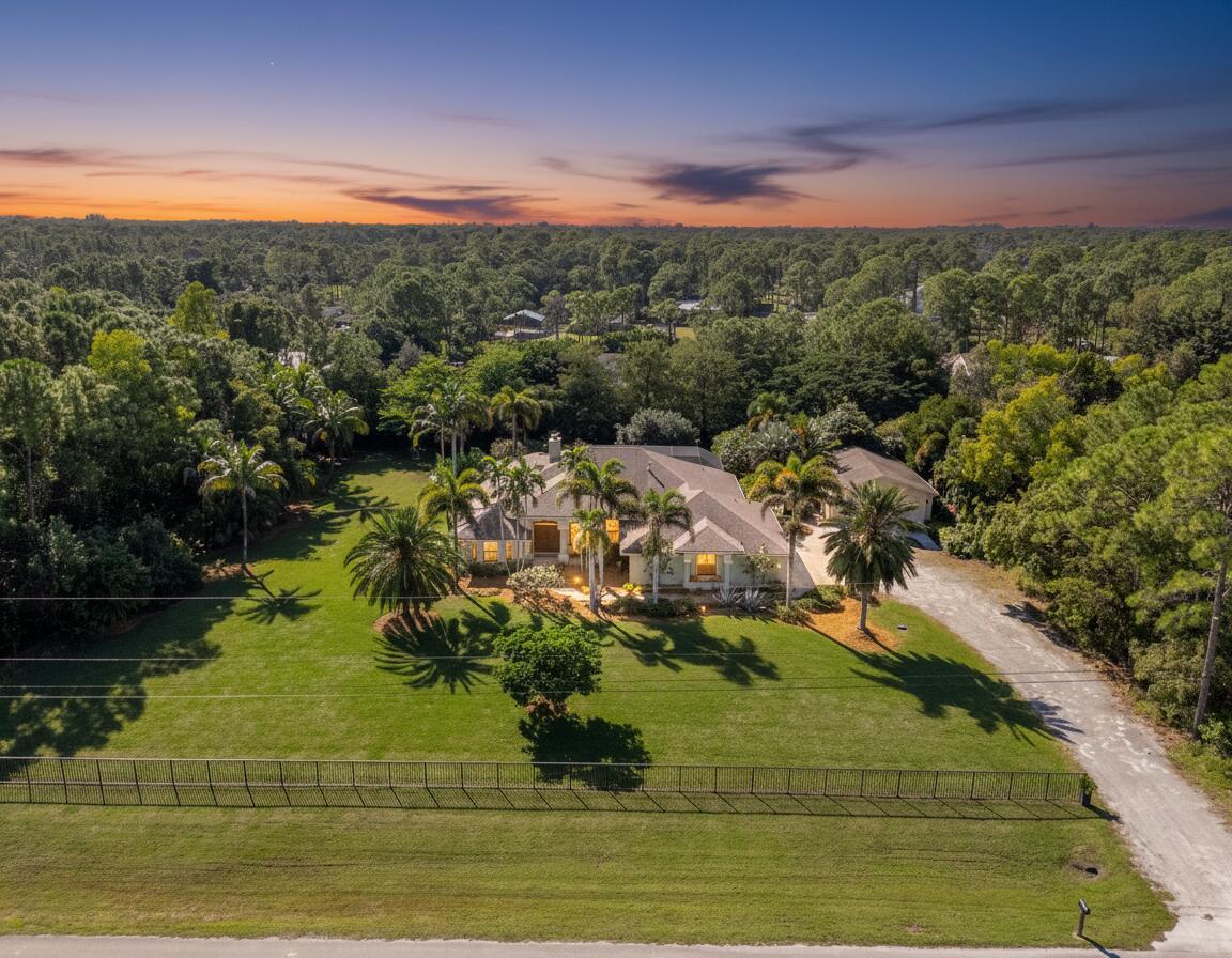 Loxahatchee / The Acreage