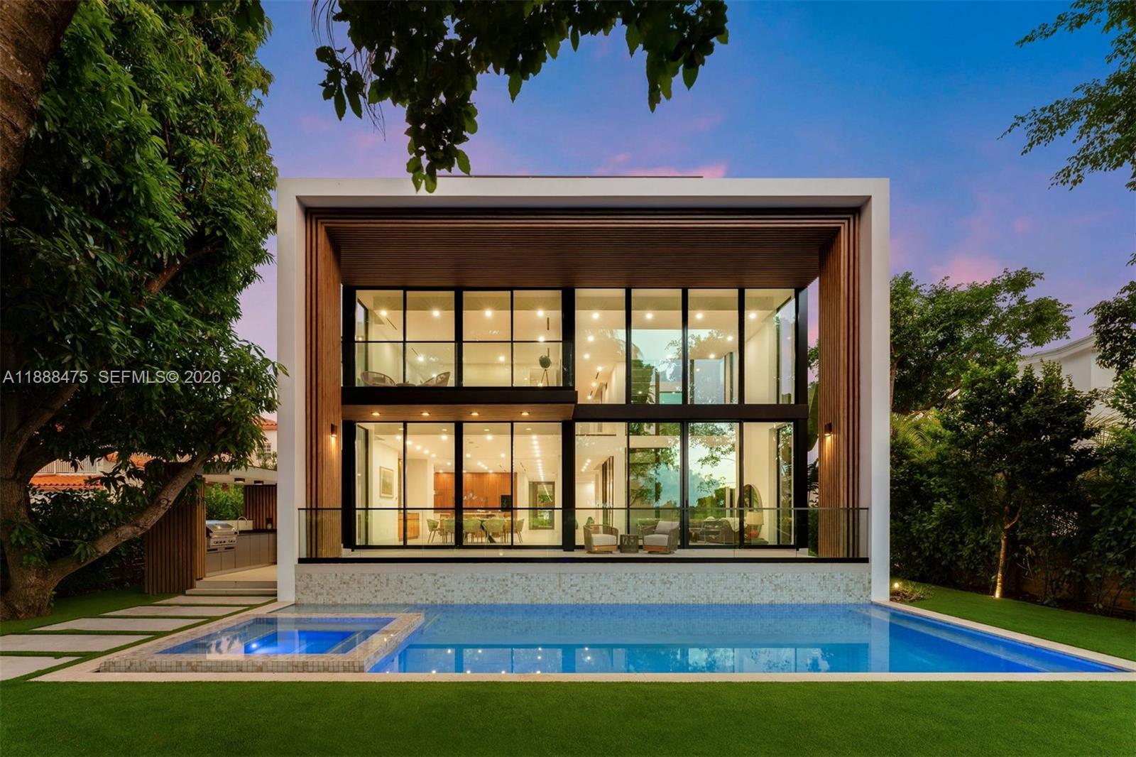 Mid Golf Sub 1St Addn