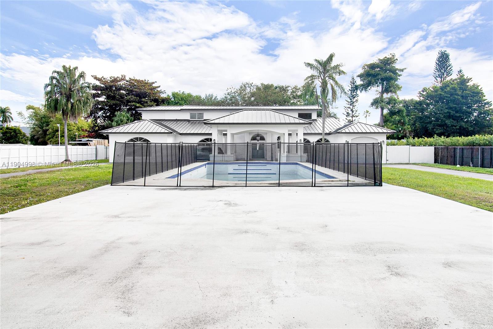 Sweetwater Estates Sub