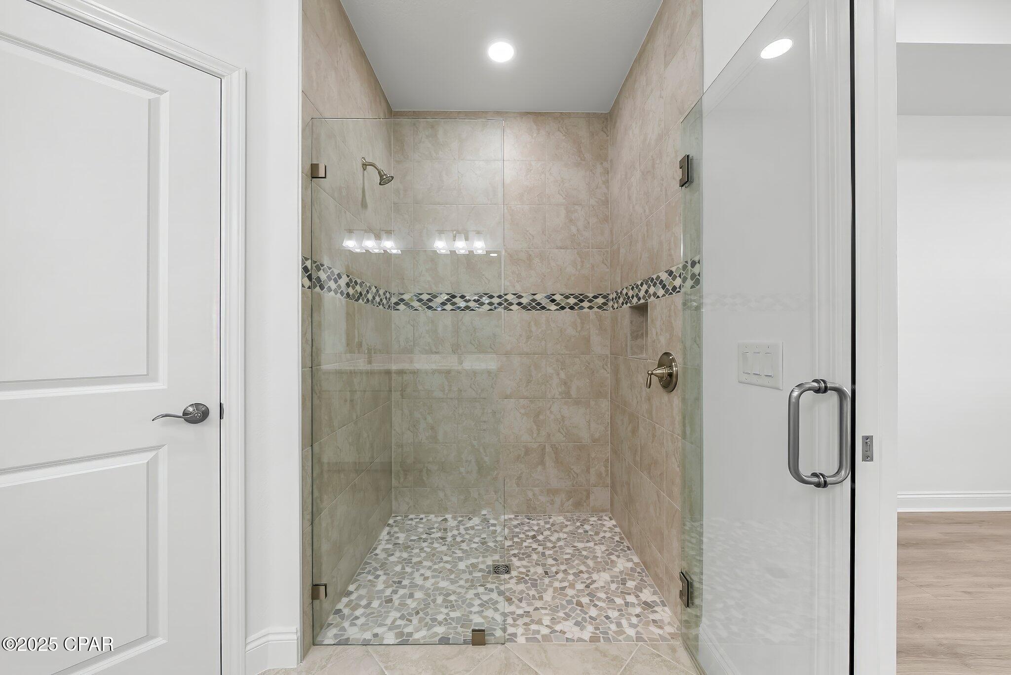 Image 23 For 8912 Parrot Place